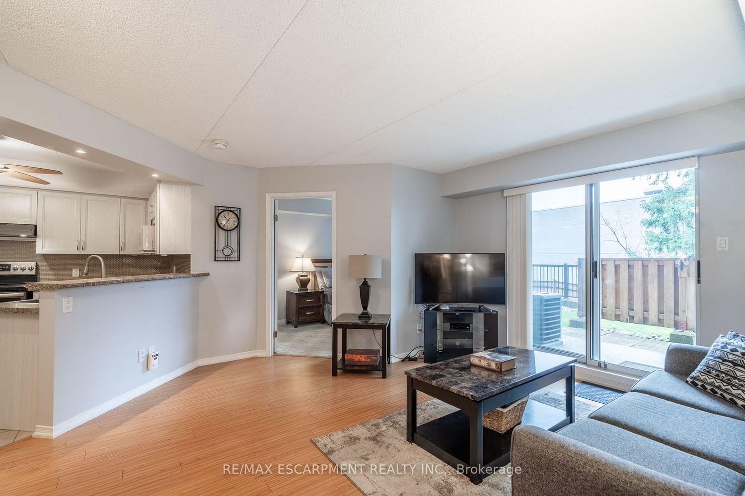 3499 Upper Middle Rd, unit 112 for sale - image #8