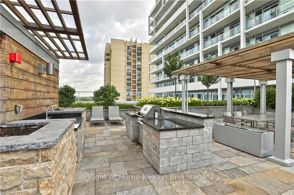 55 Speers Rd, unit 1108 for rent - image #16