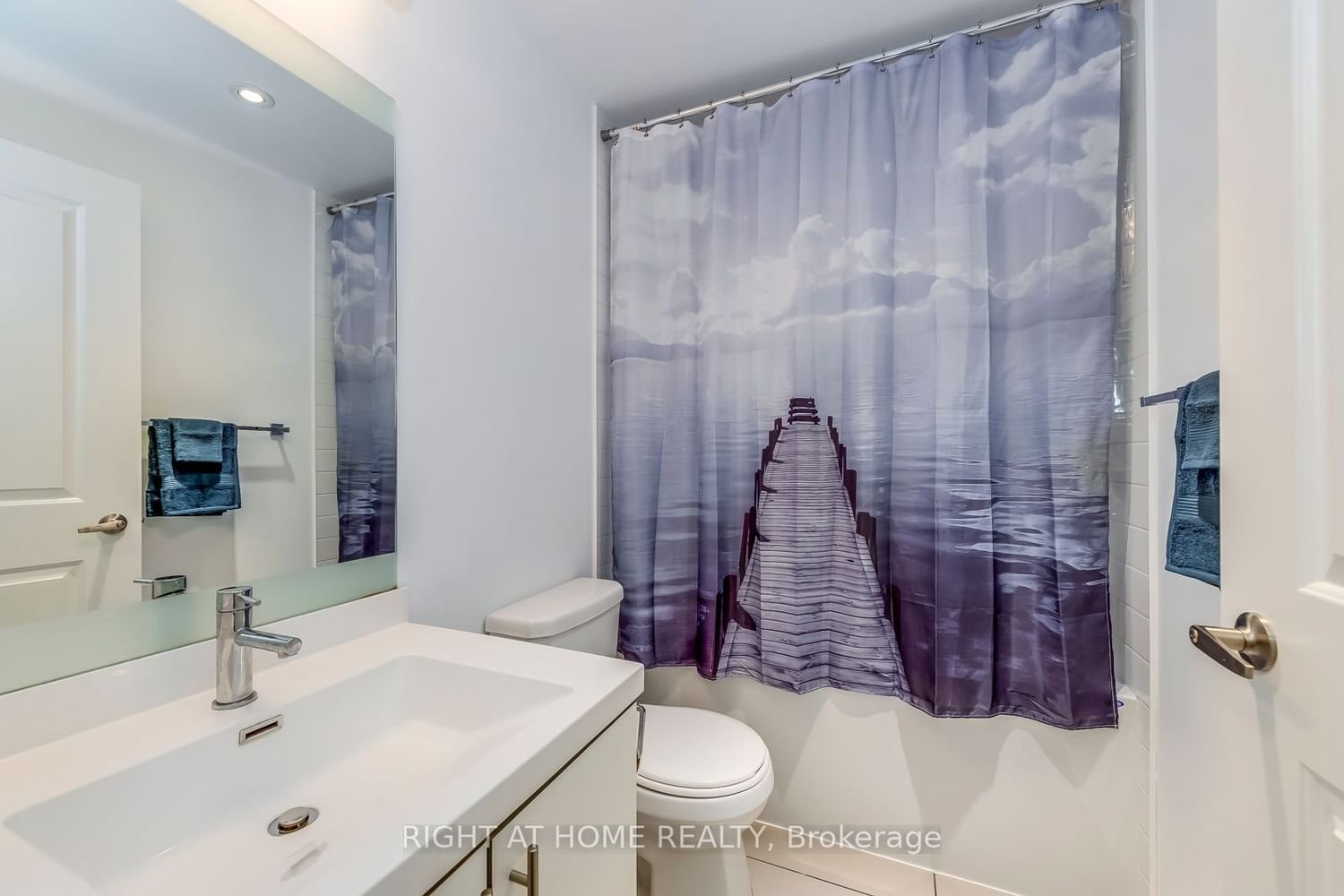 55 Speers Rd, unit 404 for sale - image #22