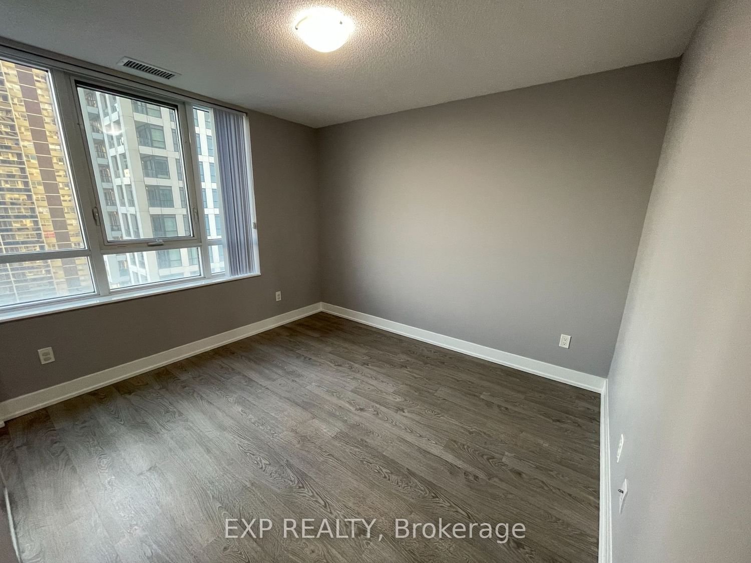 7 Mabelle Ave, unit 1009 for sale - image #23