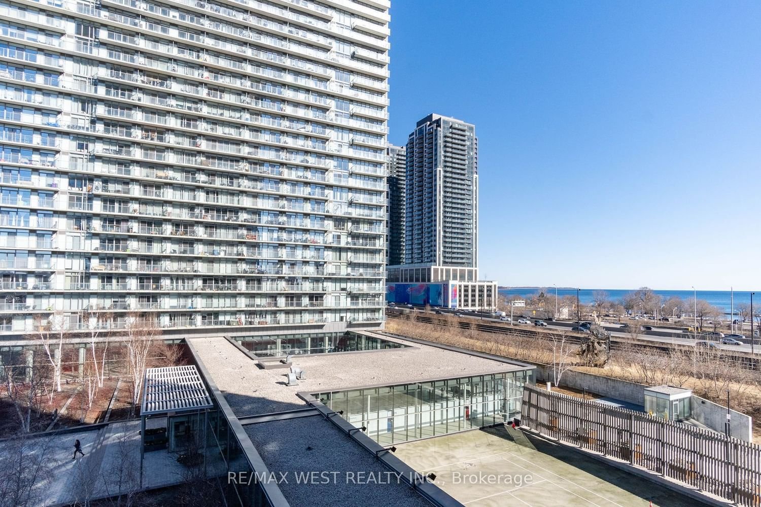 105 The Queensway Ave, unit 515 for sale - image #15