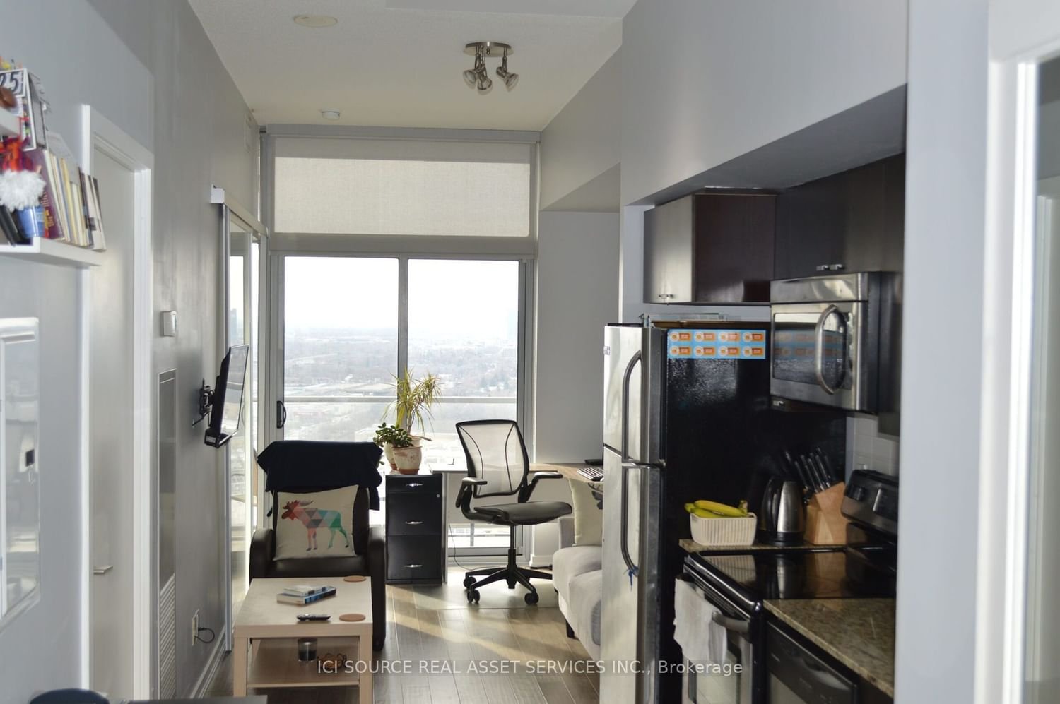 105 The Queensway, unit 3409 for sale - image #4