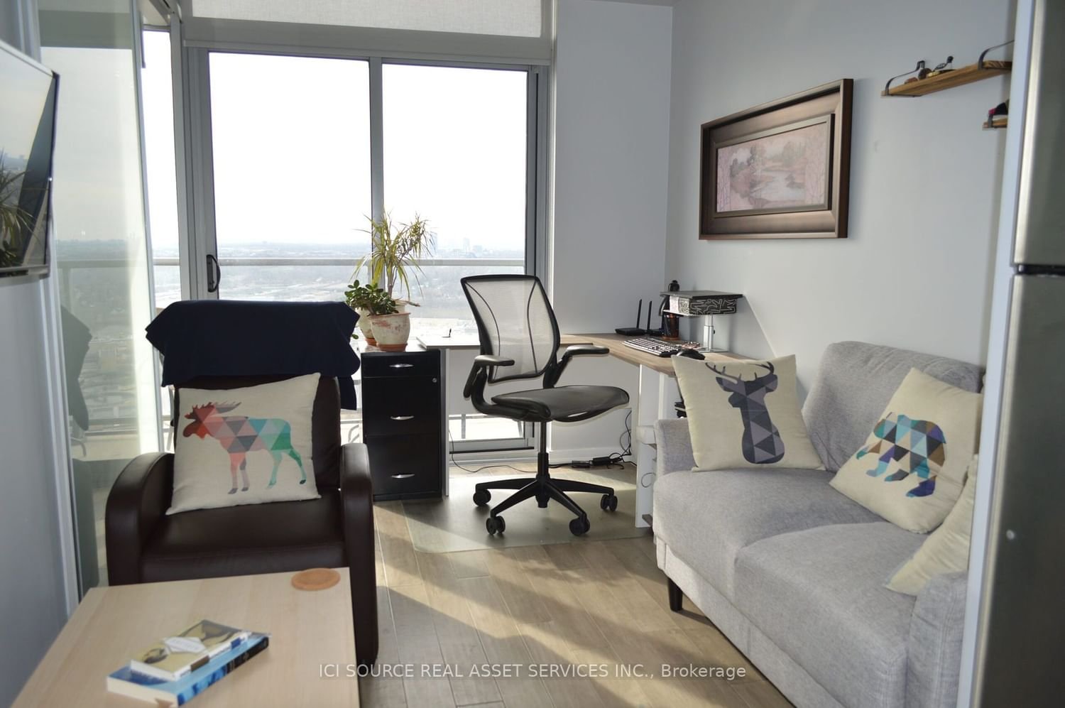 105 The Queensway, unit 3409 for sale - image #5