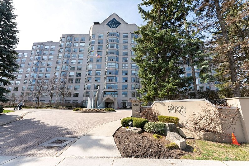 1700 The Collegeway, unit 504 for sale - image #1