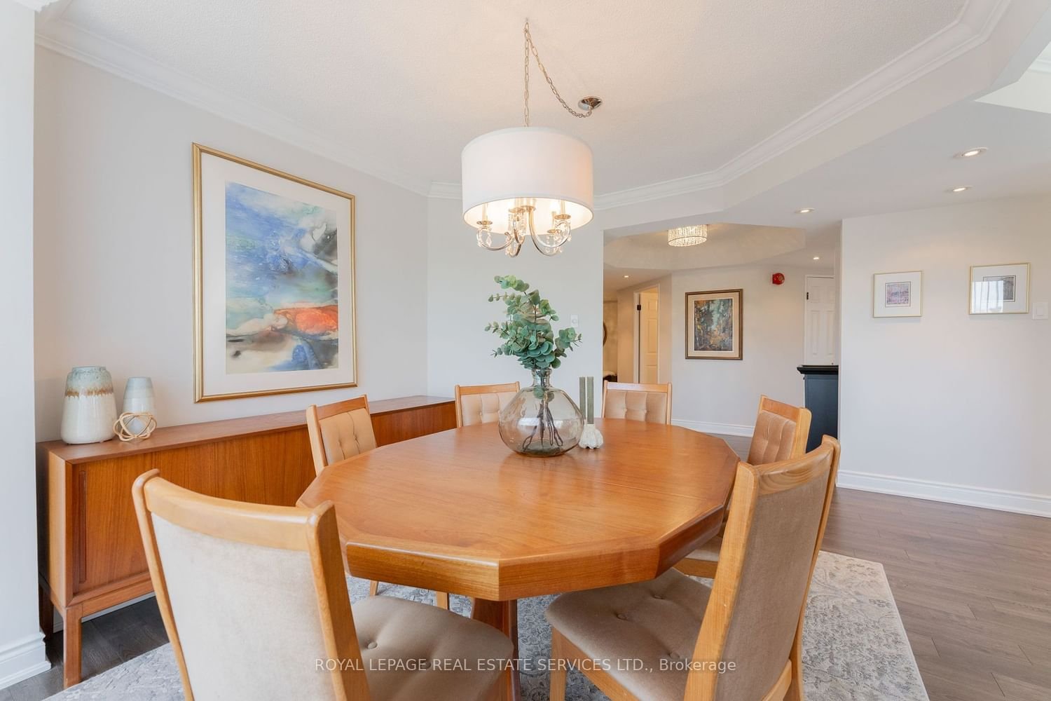 1700 The Collegeway, unit 504 for sale - image #8
