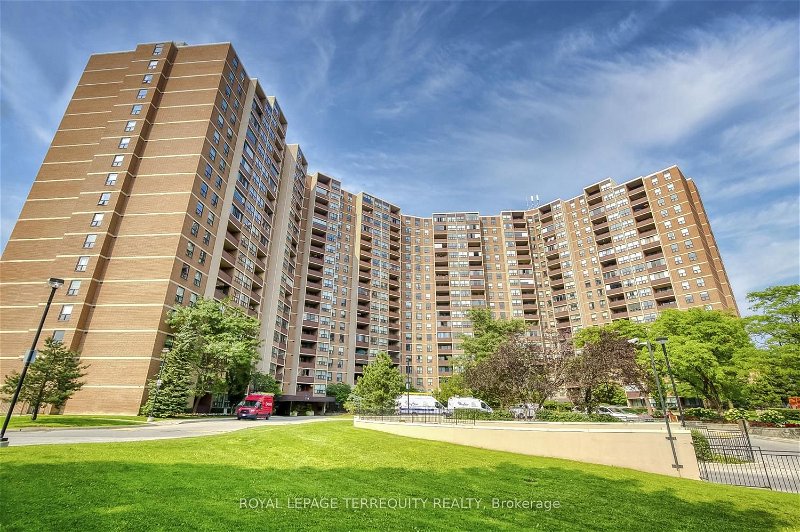 714 The West Mall Dr, unit 1505 for sale - image #1