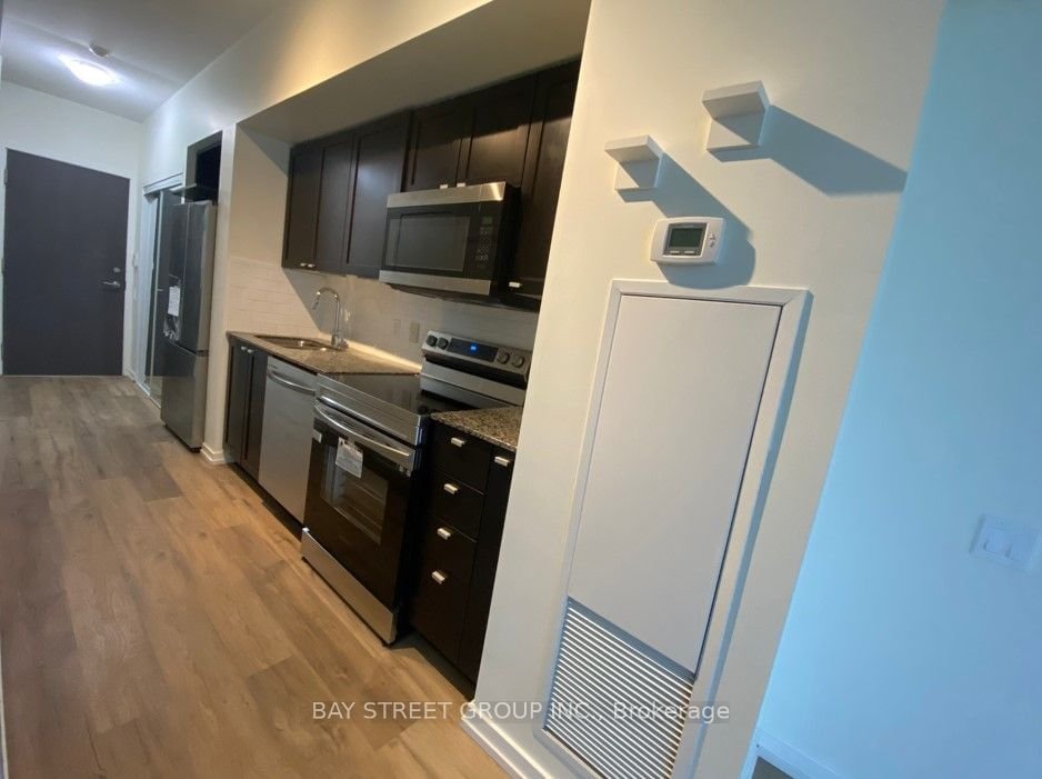 103 The Queensway Ave, unit 1707 for rent - image #12