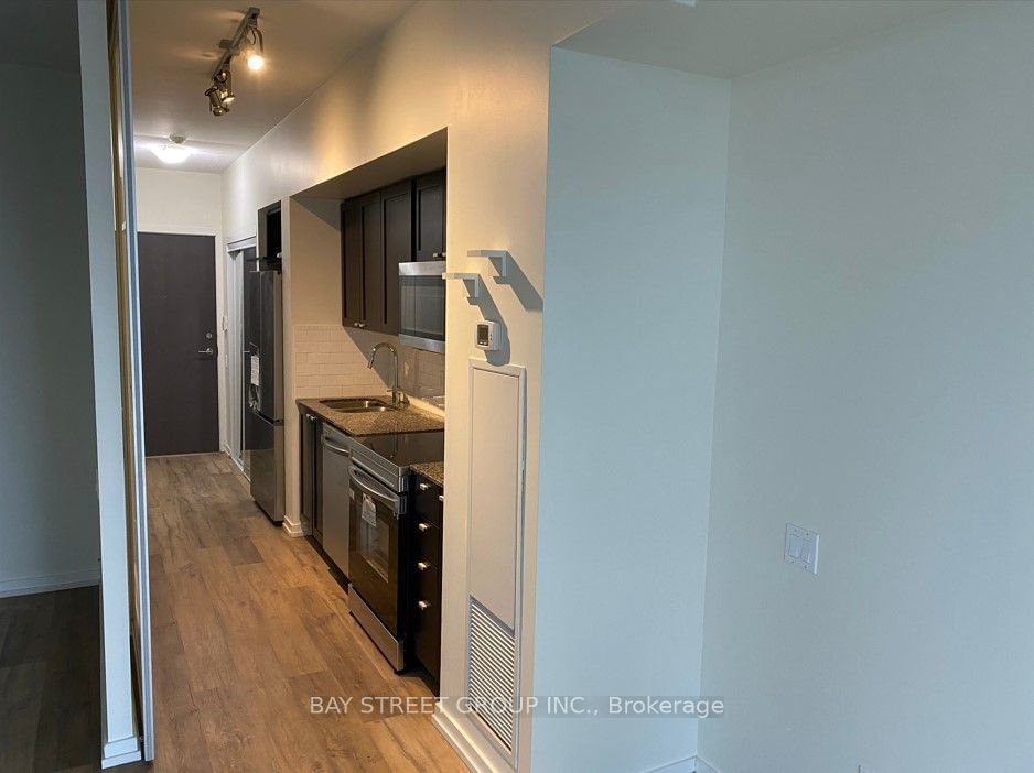 103 The Queensway Ave, unit 1707 for rent - image #13