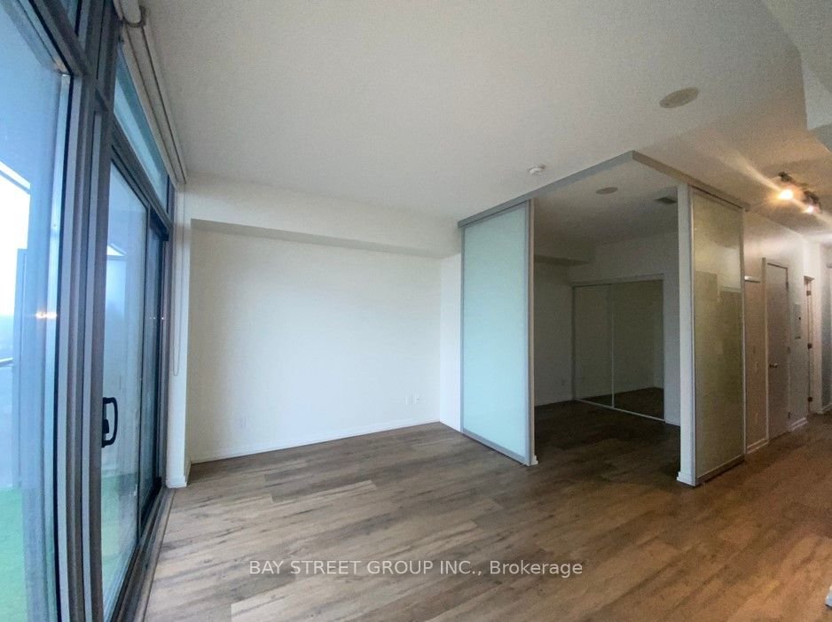 103 The Queensway Ave, unit 1707 for rent - image #15