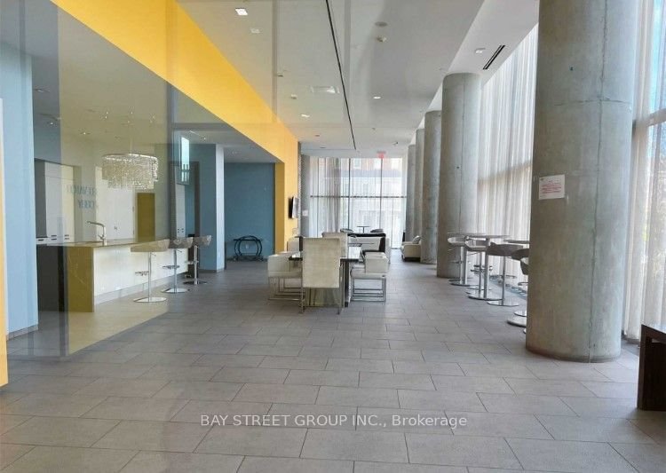 103 The Queensway Ave, unit 1707 for rent - image #8