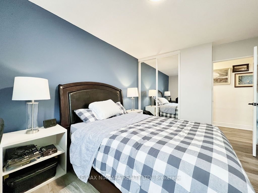 625 The West Mall, unit 2102Ph2 for sale - image #18