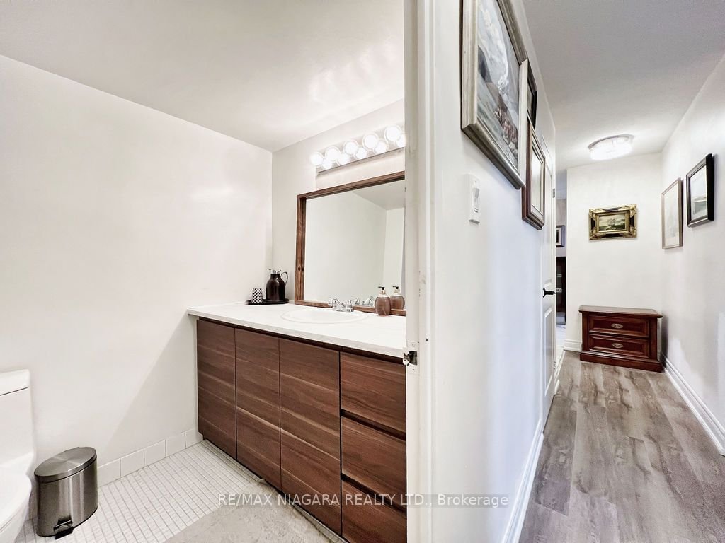 625 The West Mall, unit 2102Ph2 for sale - image #19