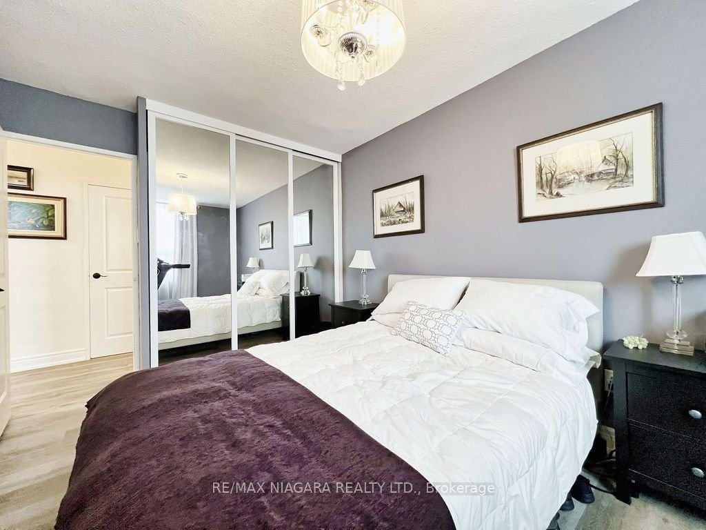 625 The West Mall, unit 2102Ph2 for sale - image #23
