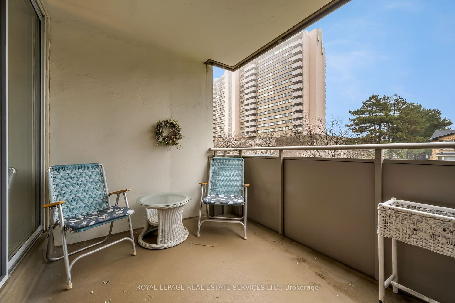 1425 Ghent Ave, unit 205 for sale - image #23