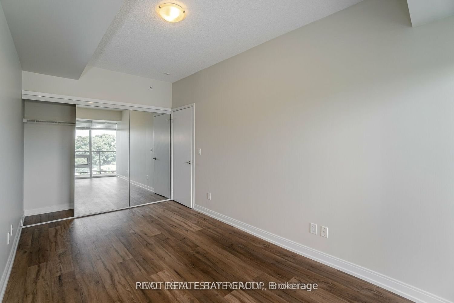 760 The Queensway, unit 504 for sale - image #21