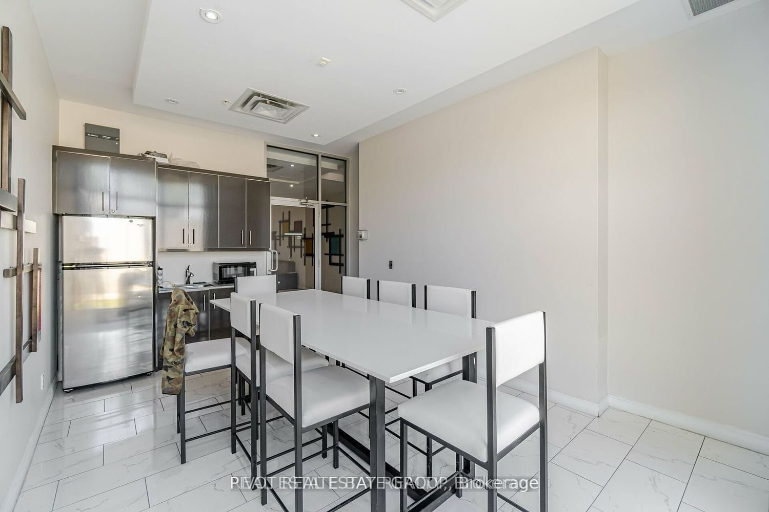760 The Queensway, unit 504 for sale - image #31