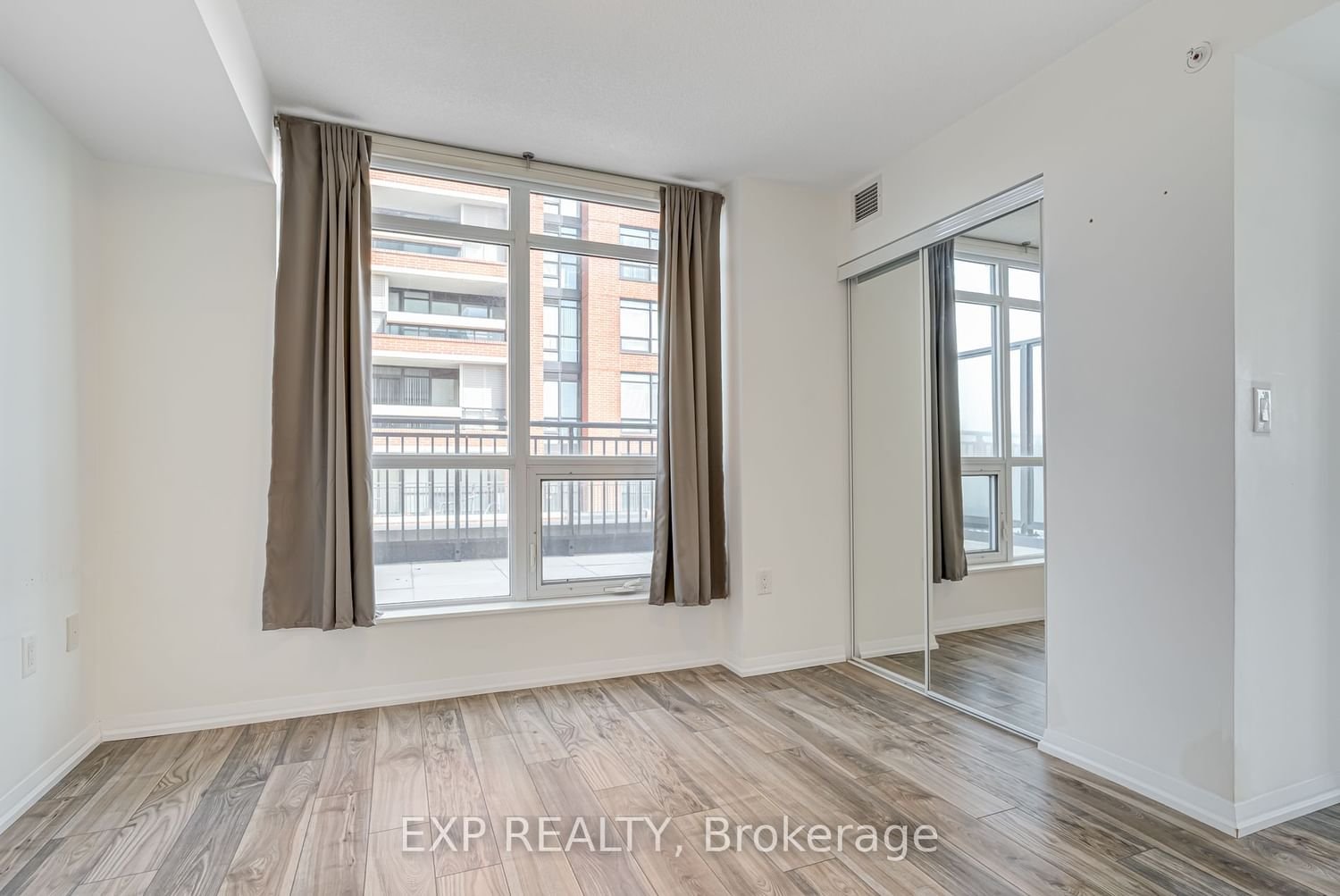 830 Lawrence Ave W, unit 736 for rent - image #19