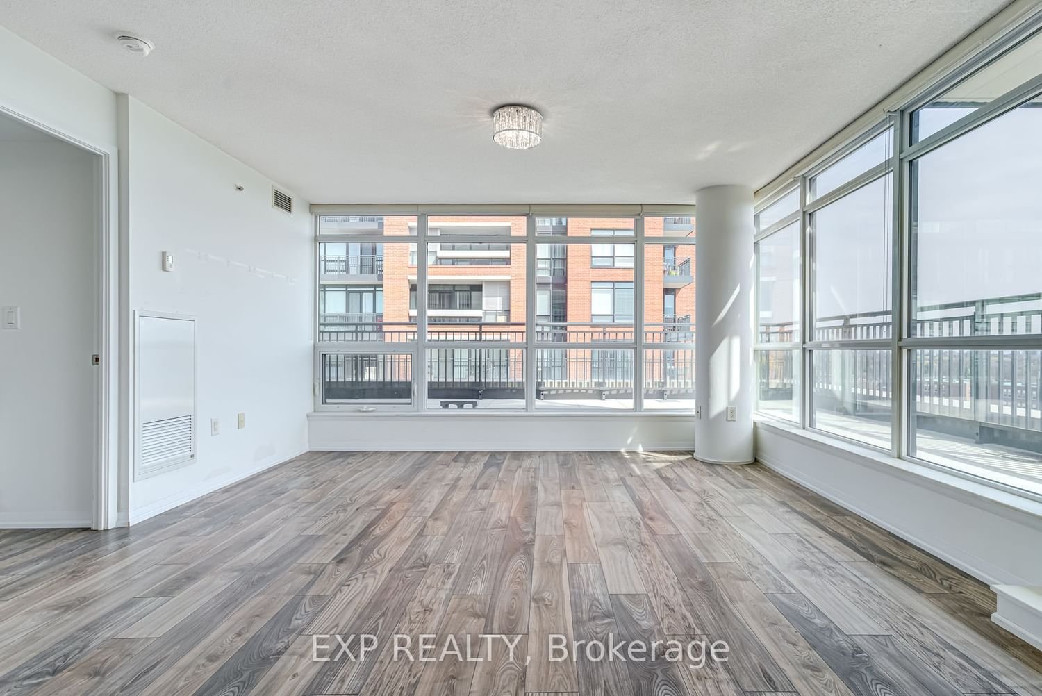 830 Lawrence Ave W, unit 736 for rent - image #8