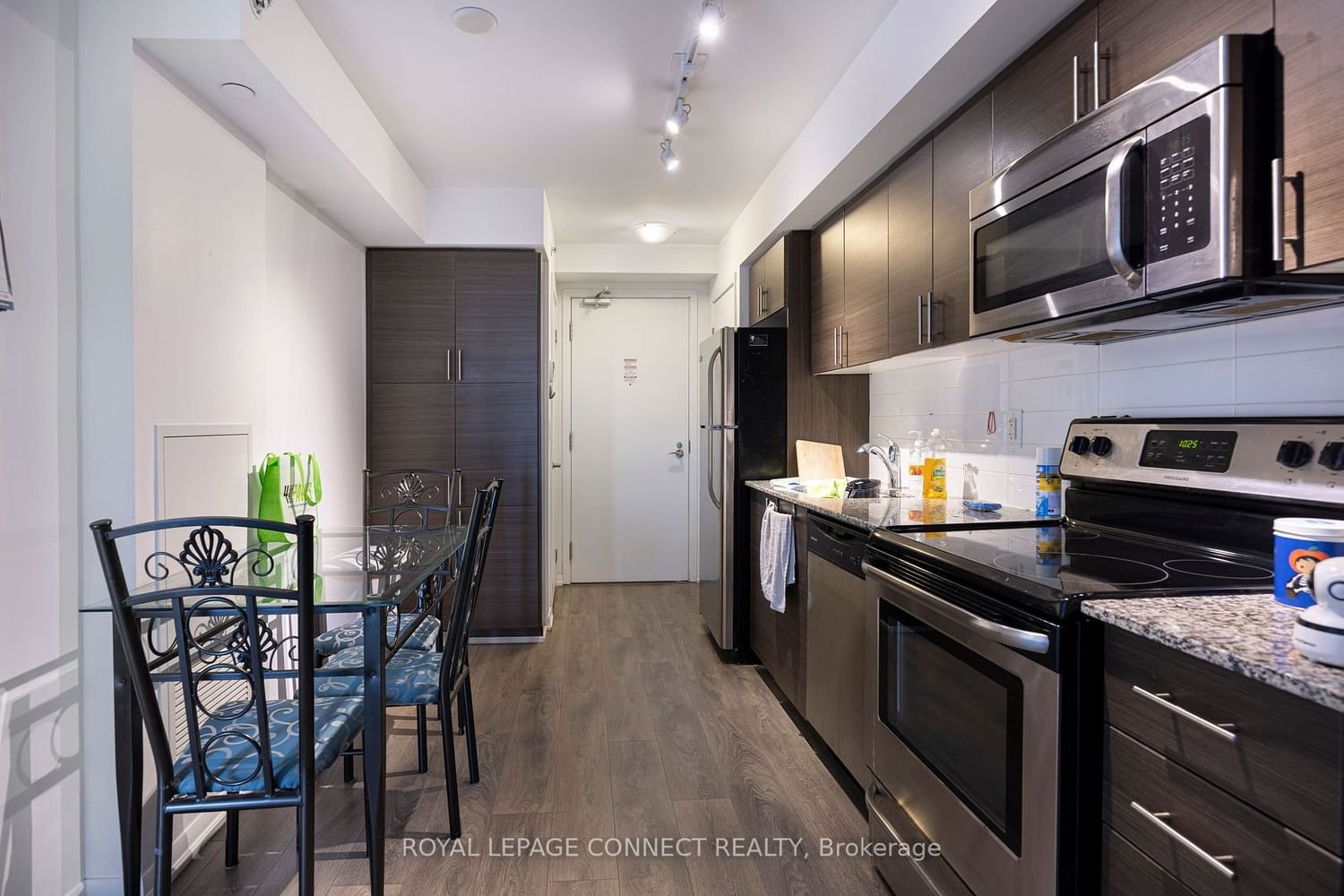 800 Lawrence Ave W, unit 1622 for rent - image #6