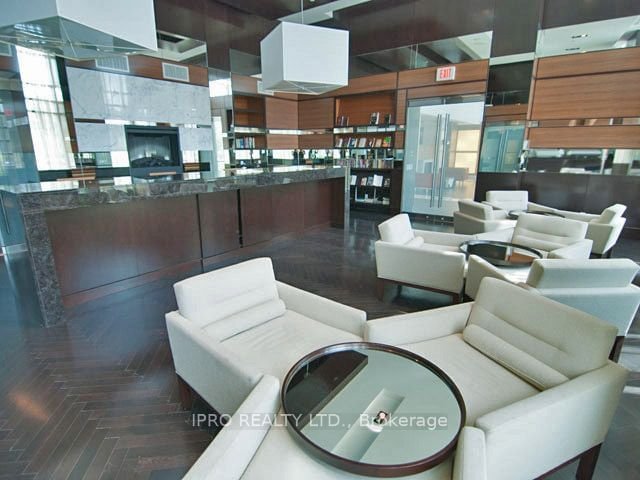 225 Sherway Gardens Rd, unit 207 for rent - image #13