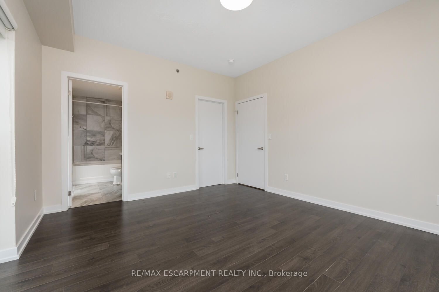 2490 Old Bronte Rd, unit 308 for sale - image #23