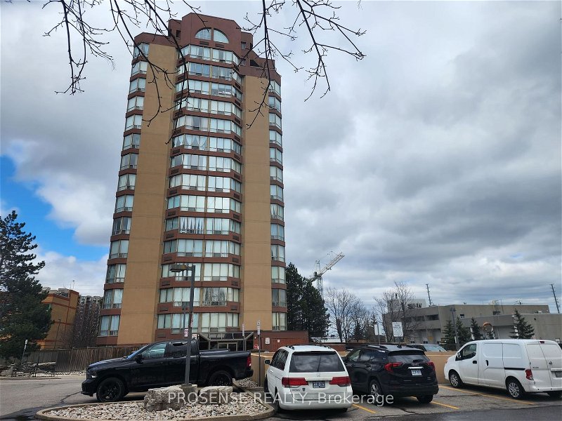 25 Fairview Rd W, unit 504 for rent - image #1