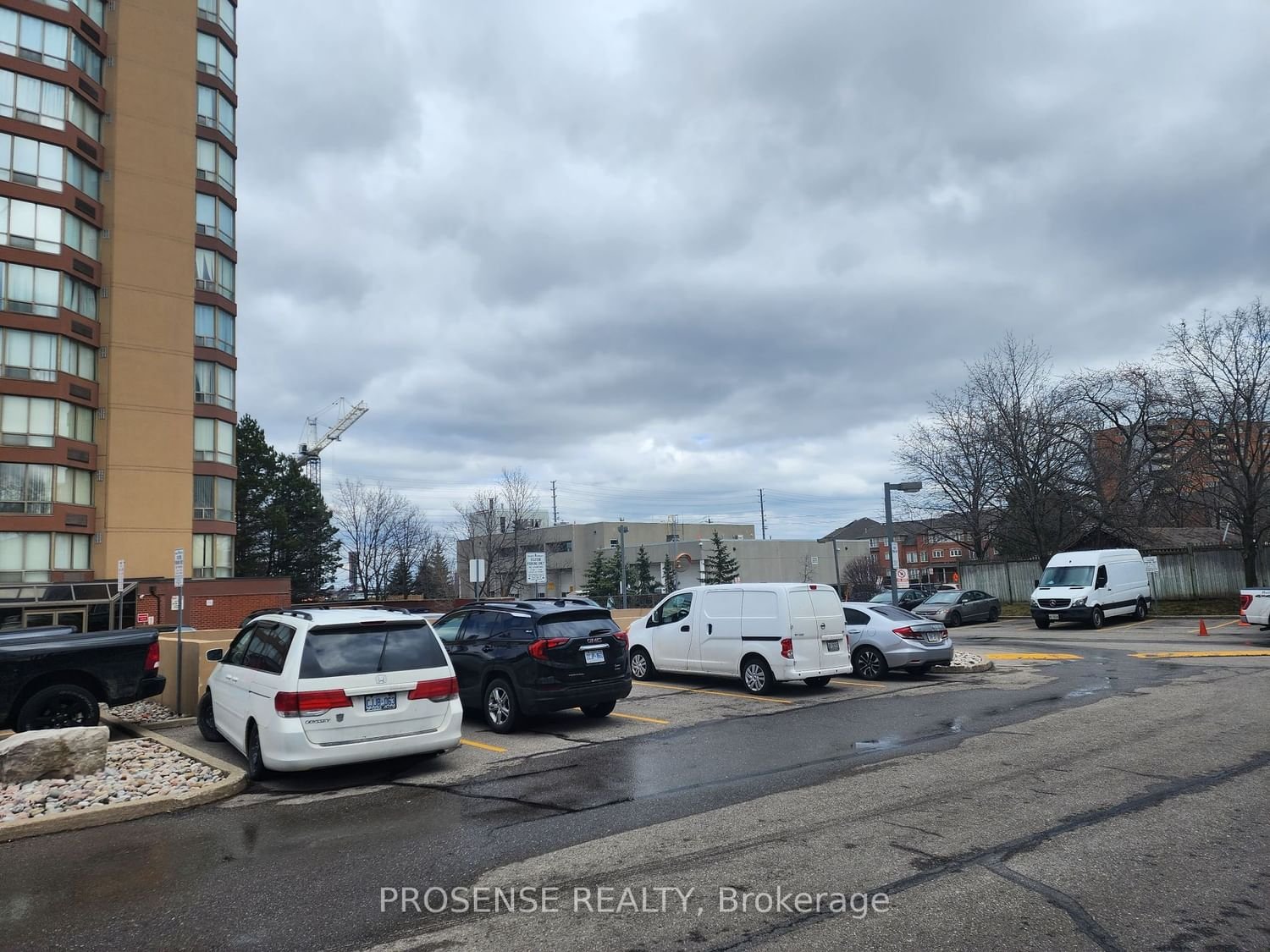 25 Fairview Rd W, unit 504 for rent - image #33