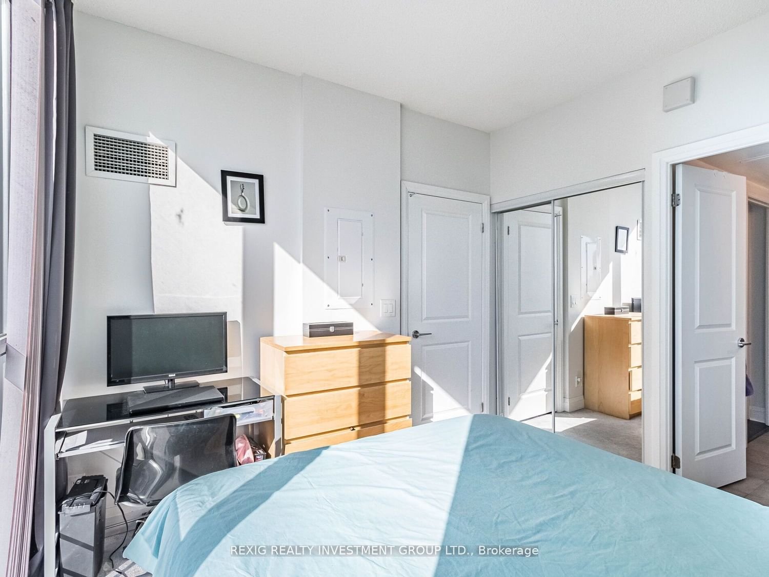 1185 The Queensway Ave, unit 405 for sale - image #22