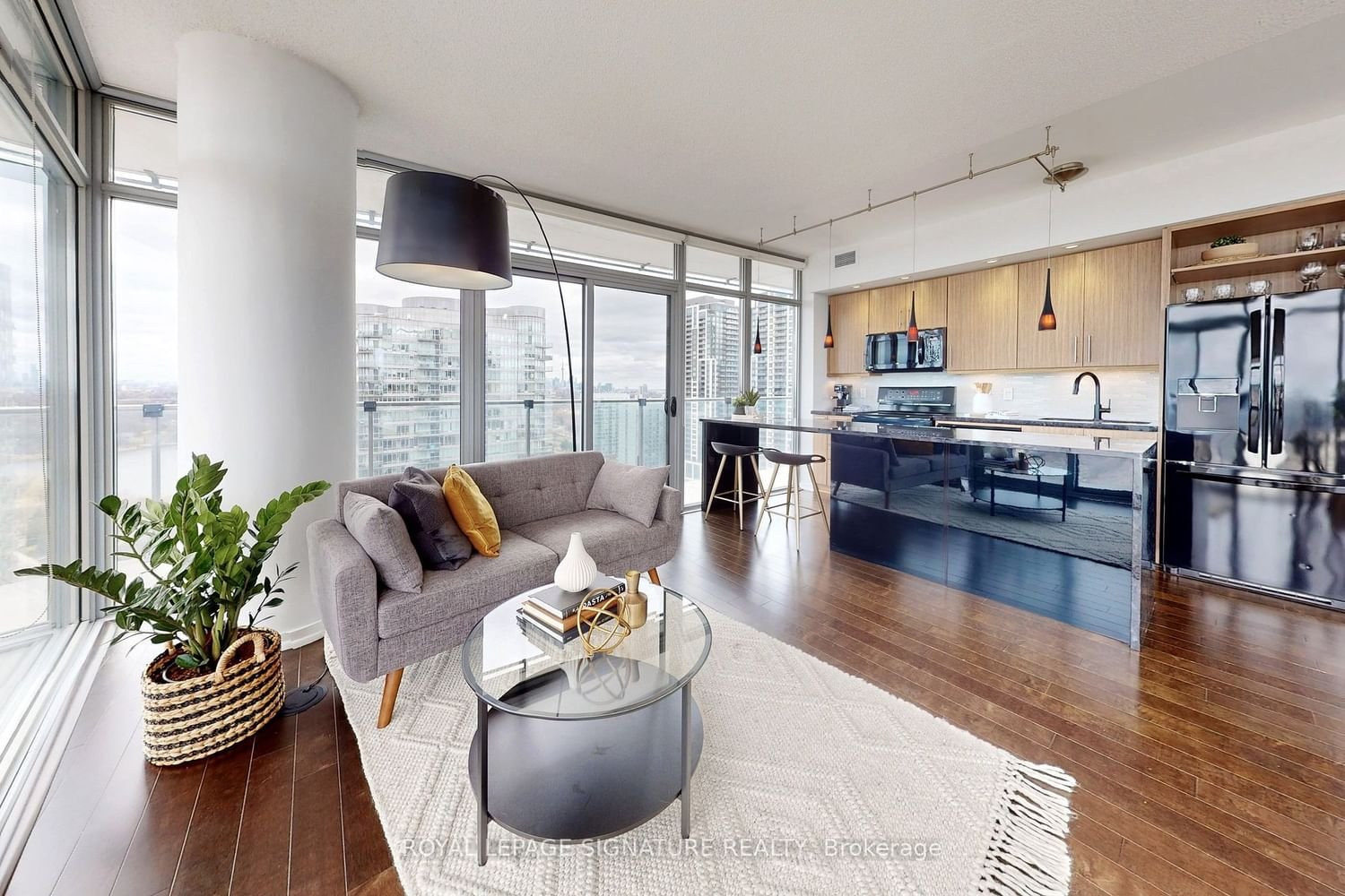 103 The Queensway, unit 2312 for sale - image #7