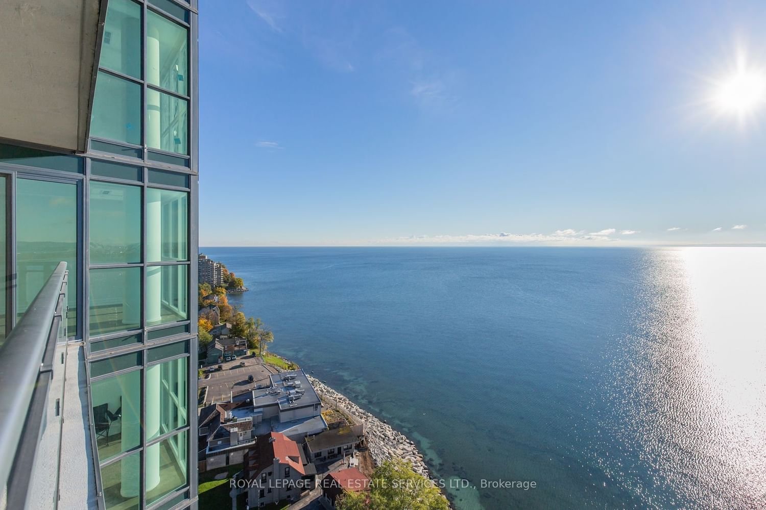 2060 Lakeshore Rd, unit 1704 for rent - image #31