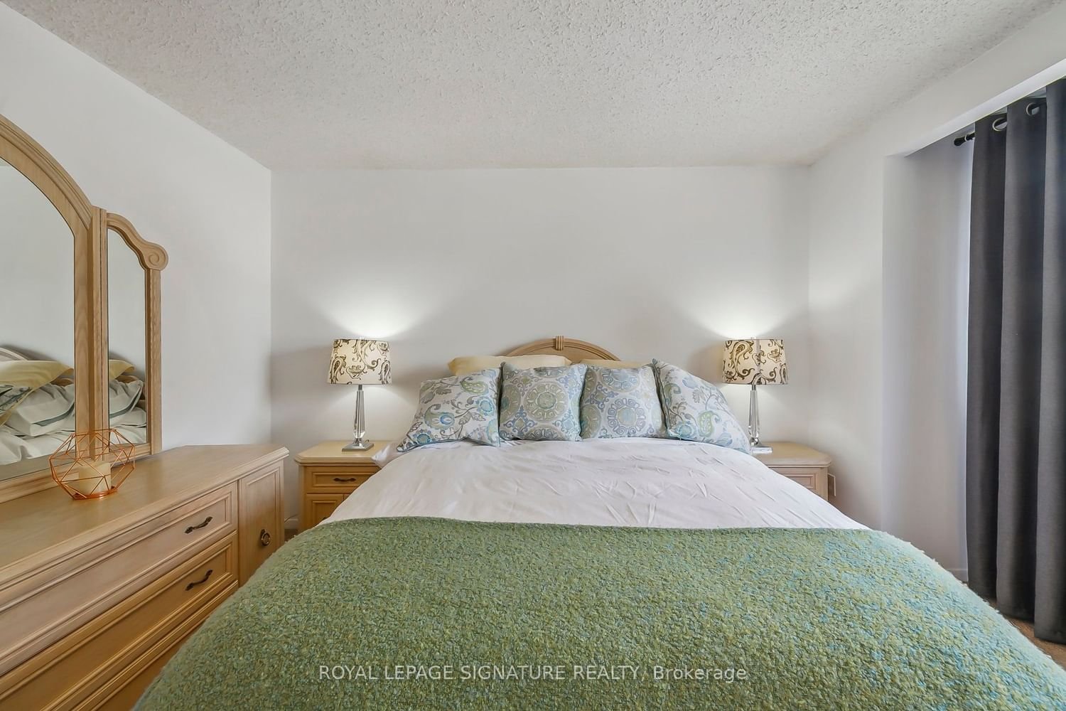 1771 Hyde Mill Cres, unit 7 for sale - image #25