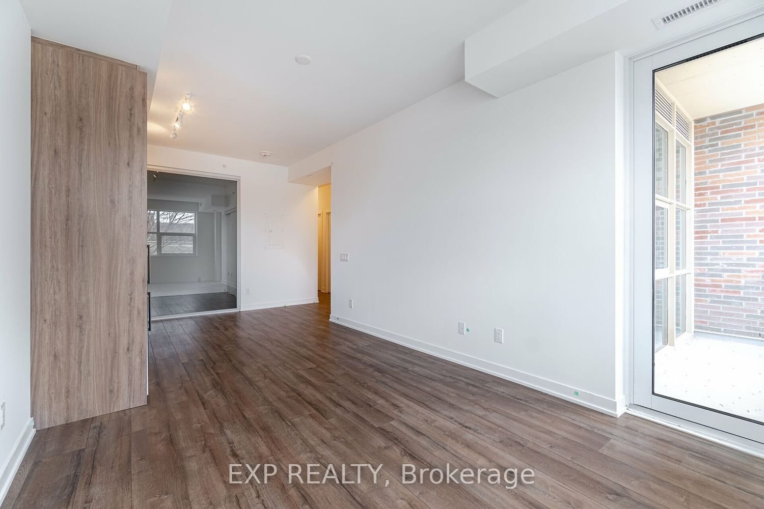 1787 St. Clair Ave W, unit 218 for rent - image #14