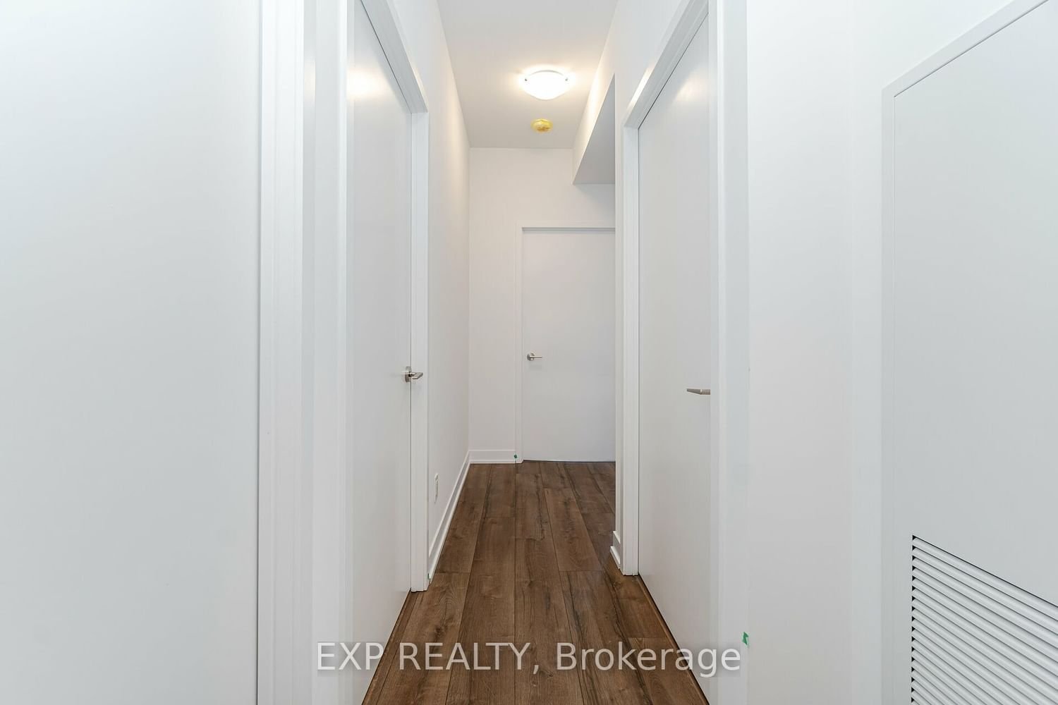 1787 St. Clair Ave W, unit 218 for rent - image #7