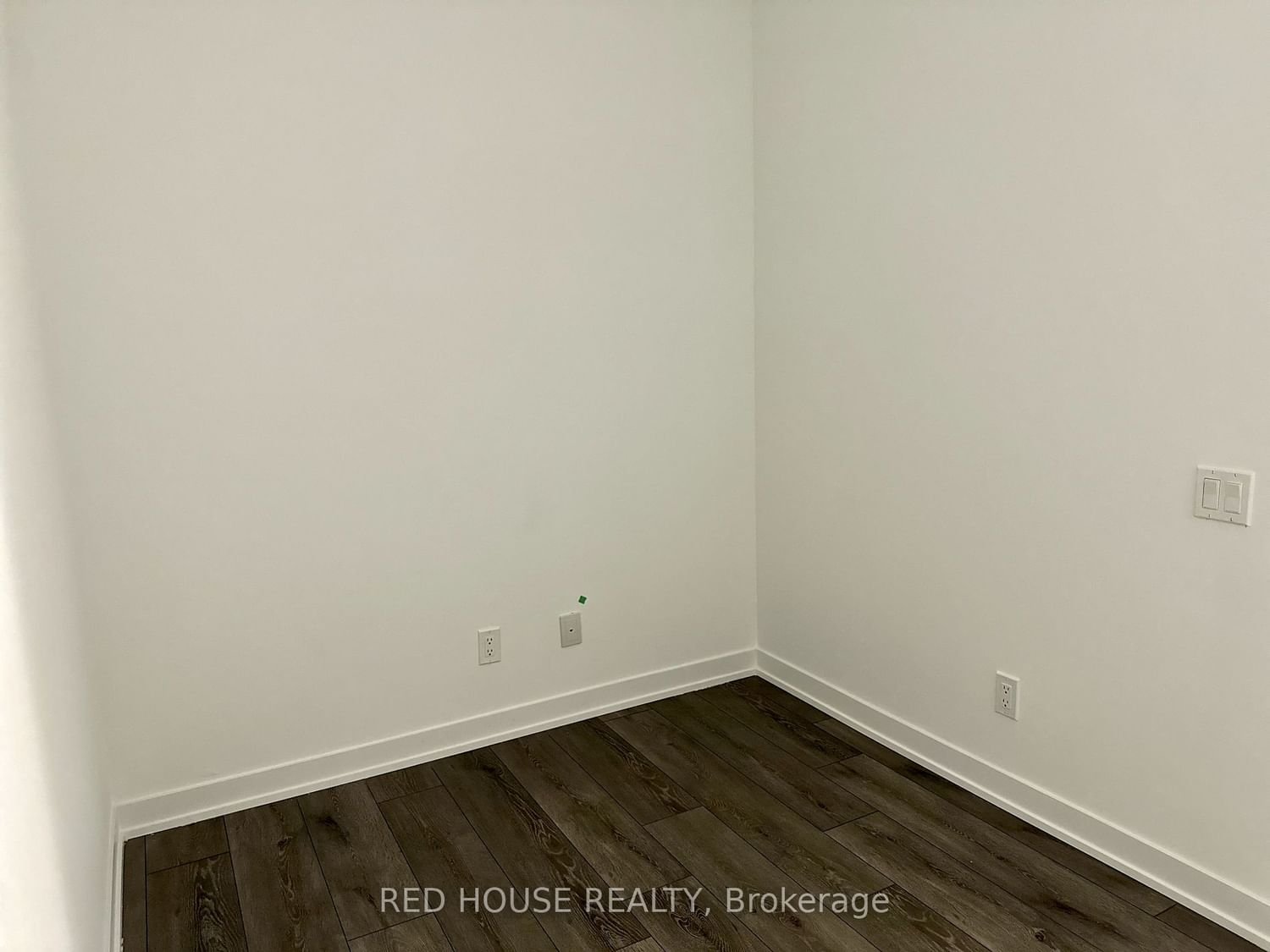 1787 St Clair Ave W, unit 528 for rent - image #18