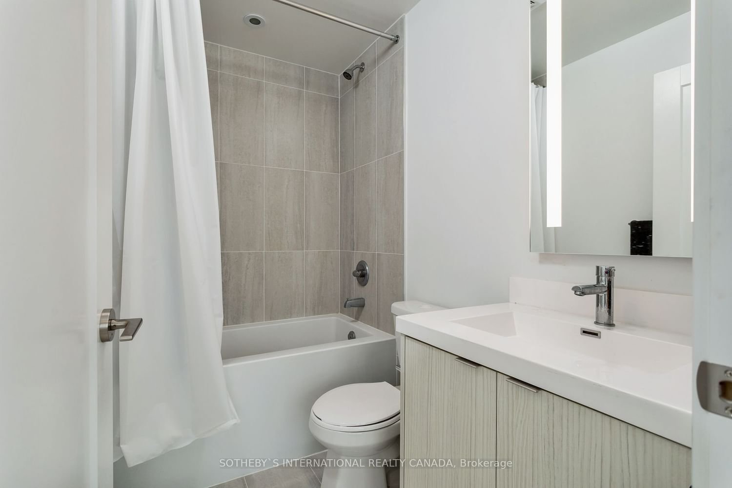 5 Mabelle Ave, unit 3035 for sale - image #14