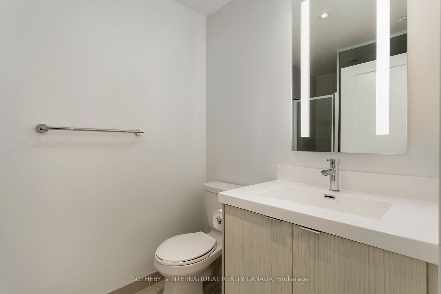 5 Mabelle Ave, unit 3035 for sale - image #8