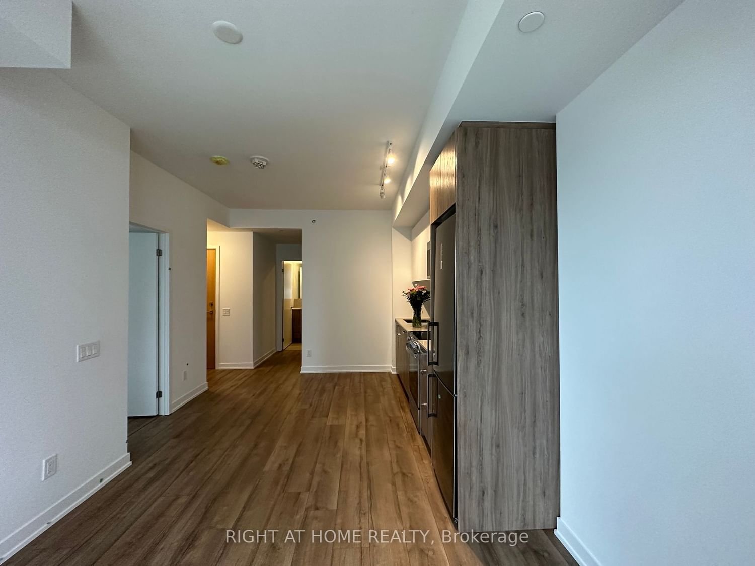 1787 St Clair Ave W, unit 316 for rent - image #12
