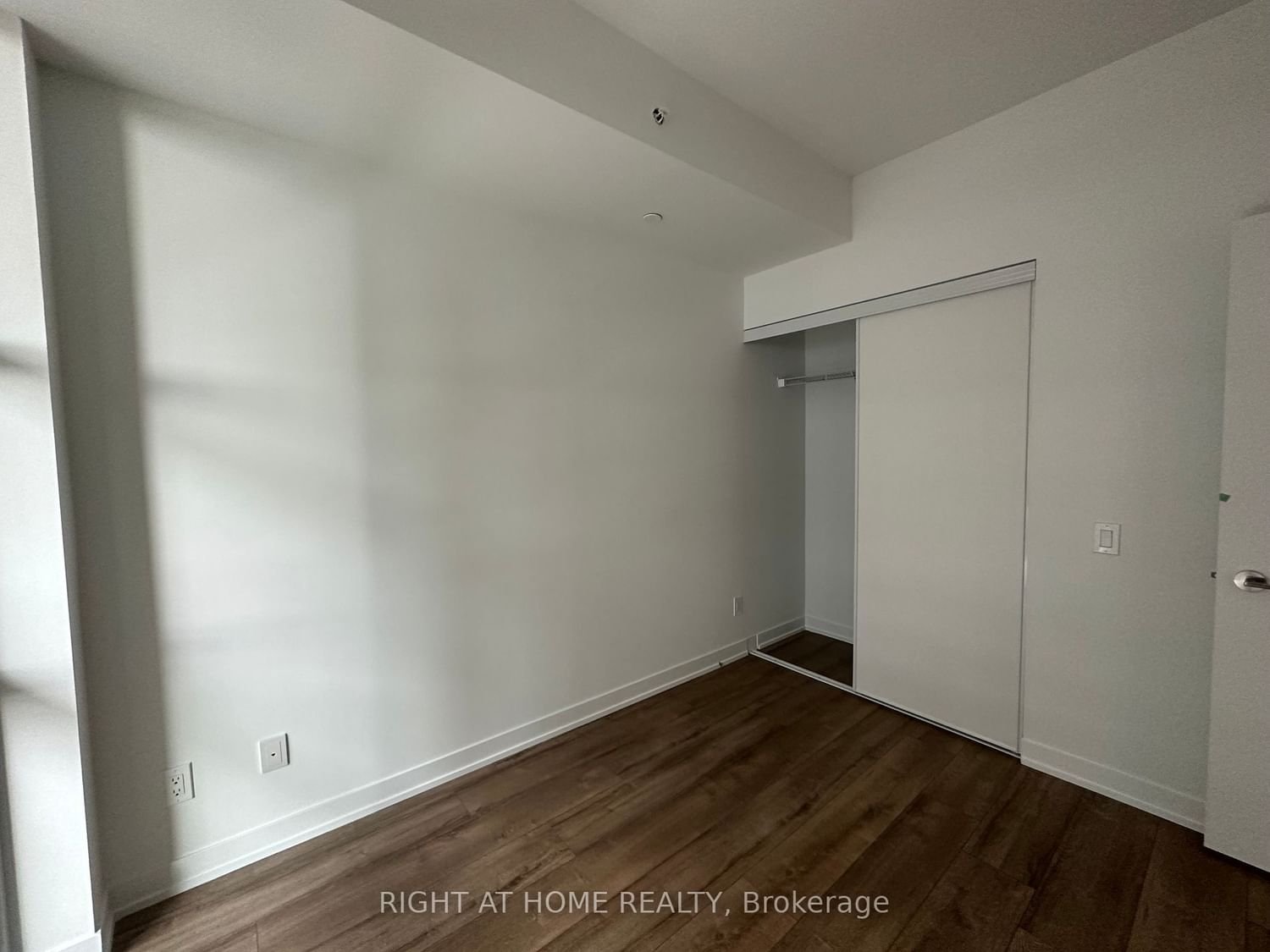 1787 St Clair Ave W, unit 316 for rent - image #9