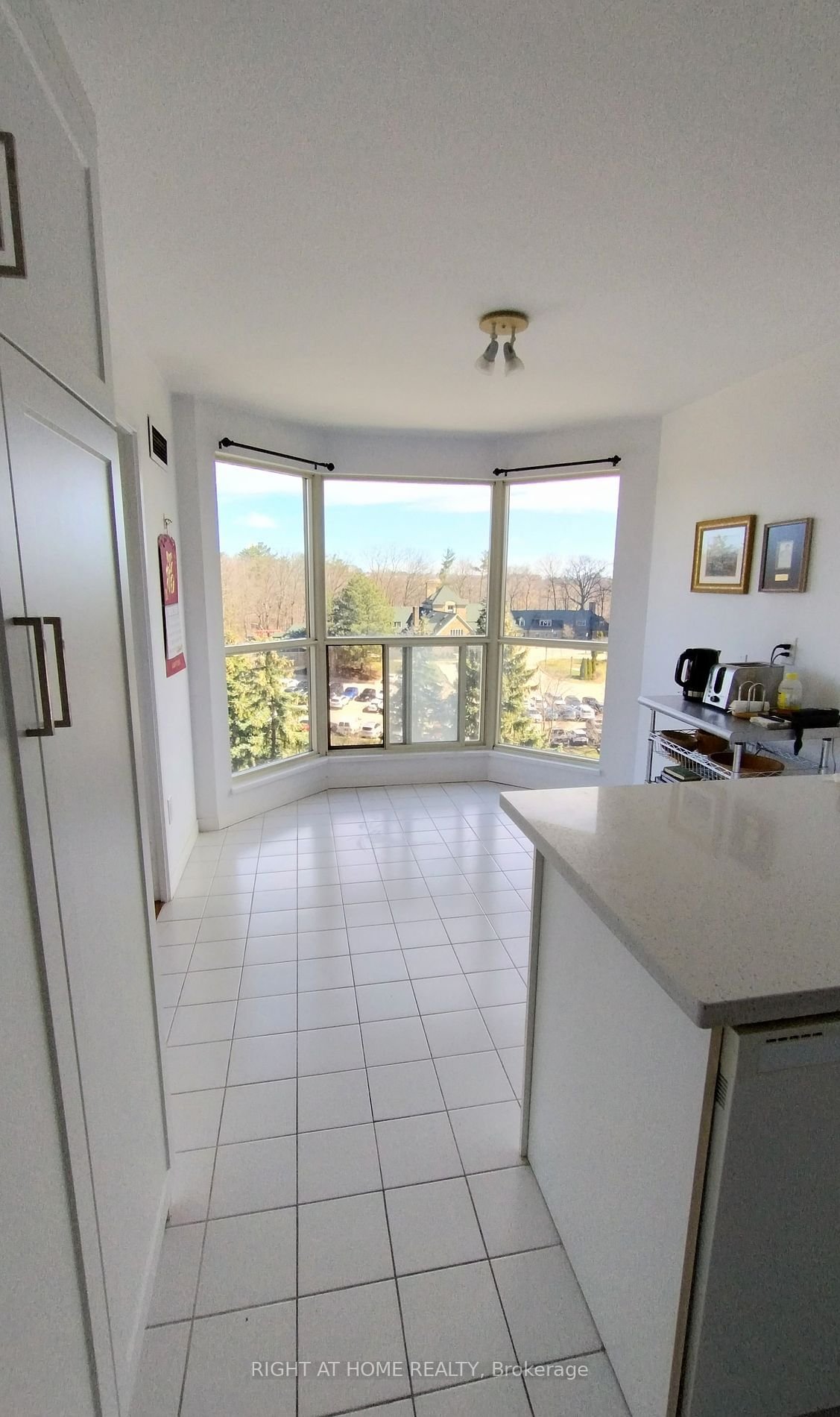 1700 The Collegeway, unit 706 for rent - image #5