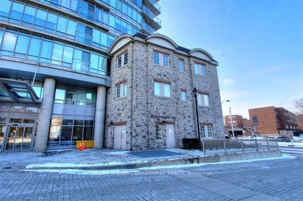 15 Windermere Ave, unit 1007 for sale - image #40