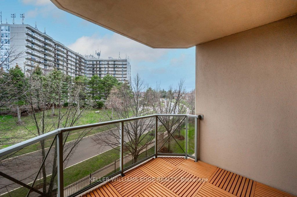 2075 Amherst Heights Dr, unit 307 for sale - image #16
