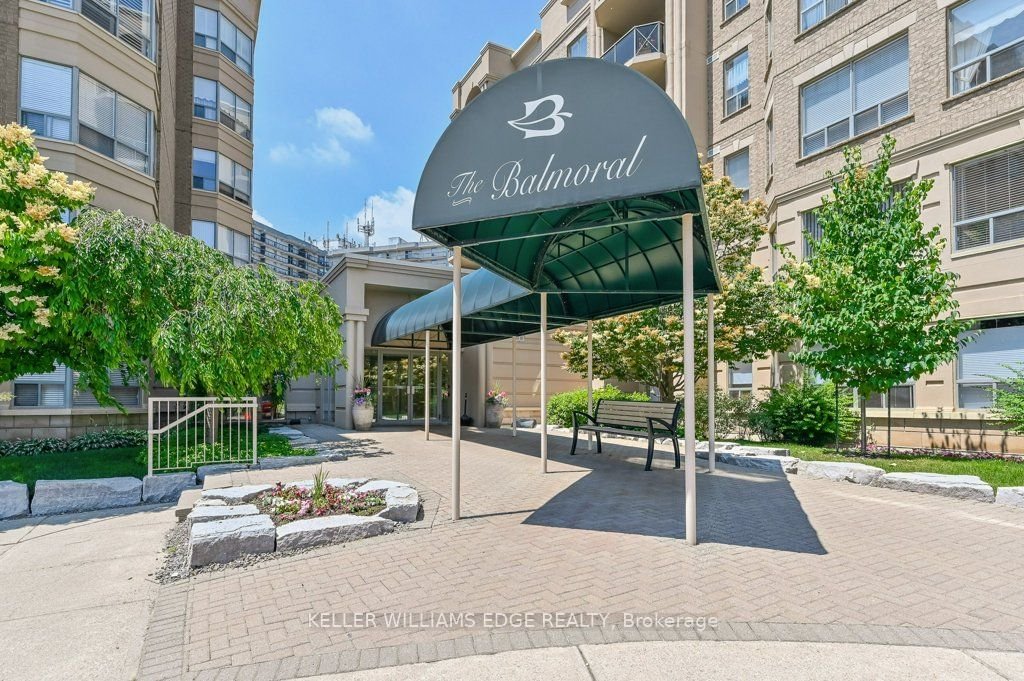 2075 Amherst Heights Dr, unit 307 for sale - image #3