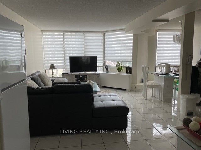 25 Fairview Rd W, unit 1101Rmb for rent - image #12