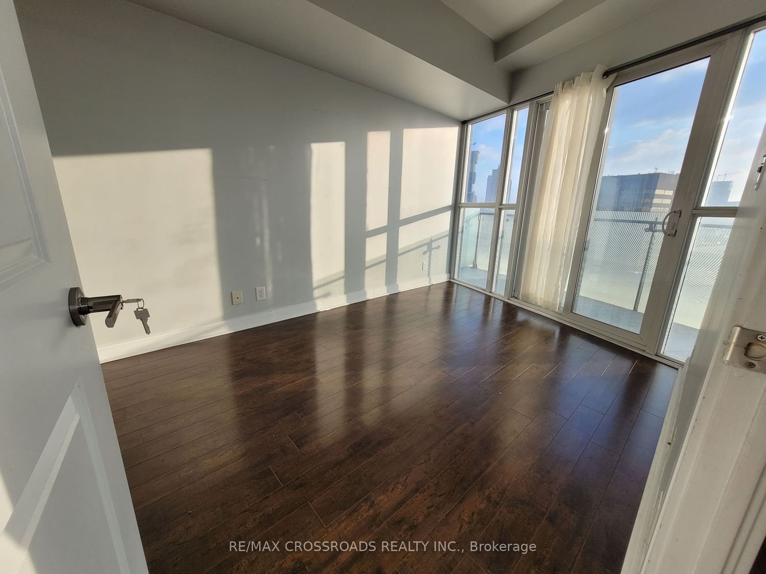 50 Absolute Ave, unit 1308 for rent - image #7