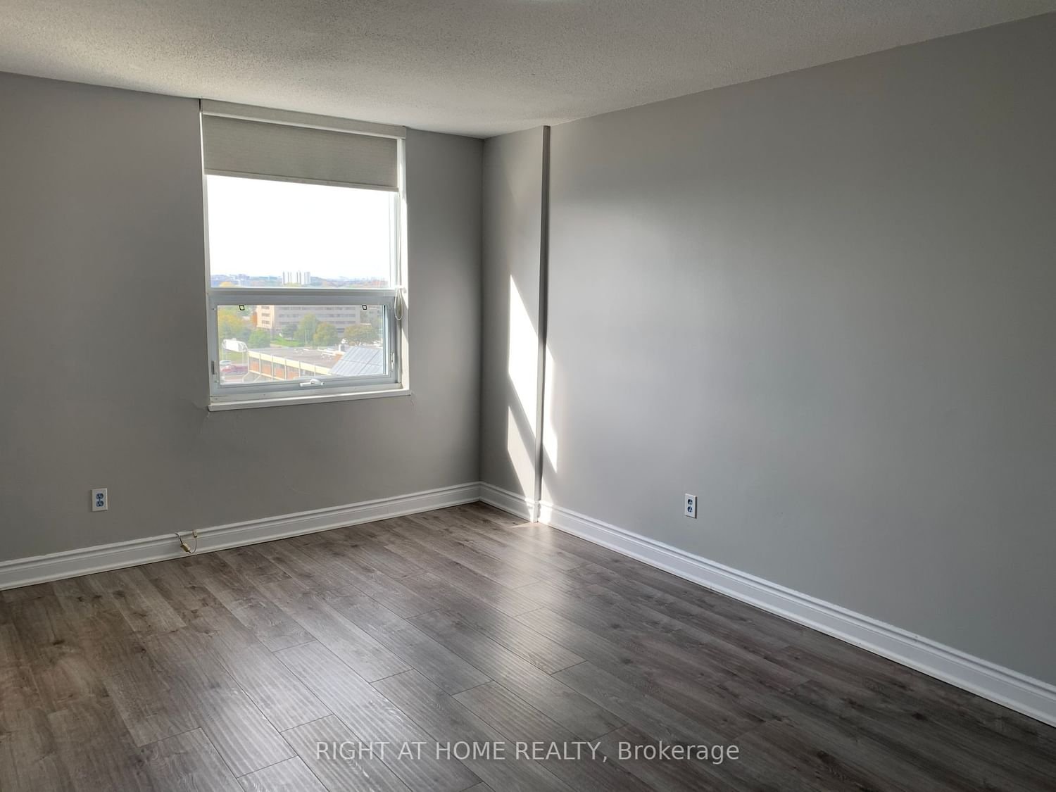362 The East Mall Rd, unit 1109 for rent - image #24