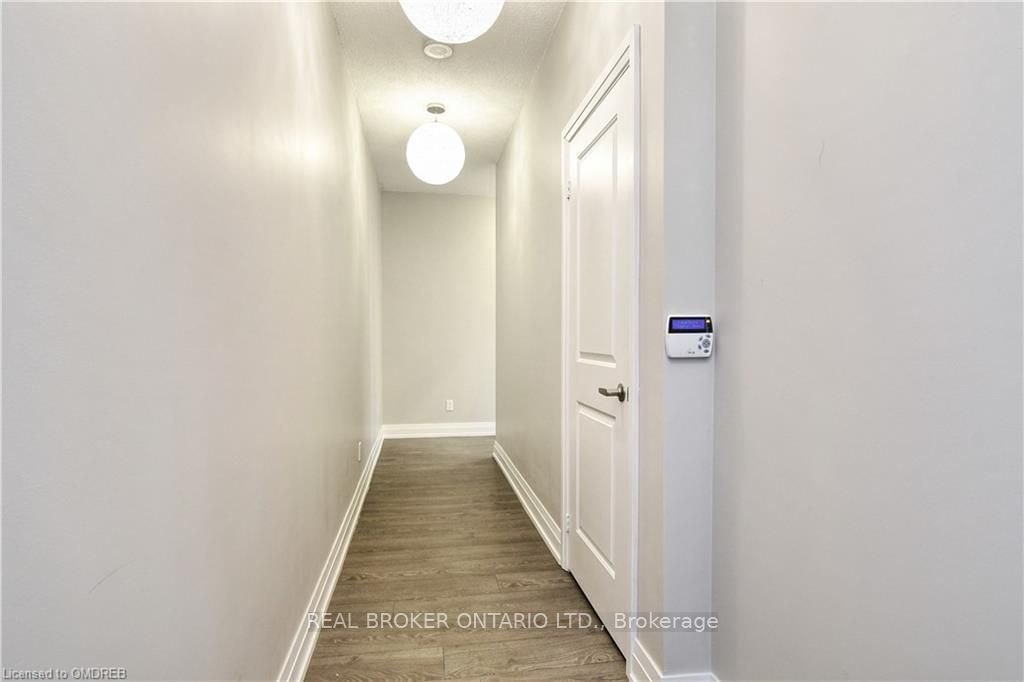 65 Speers Rd, unit 205 for sale - image #12
