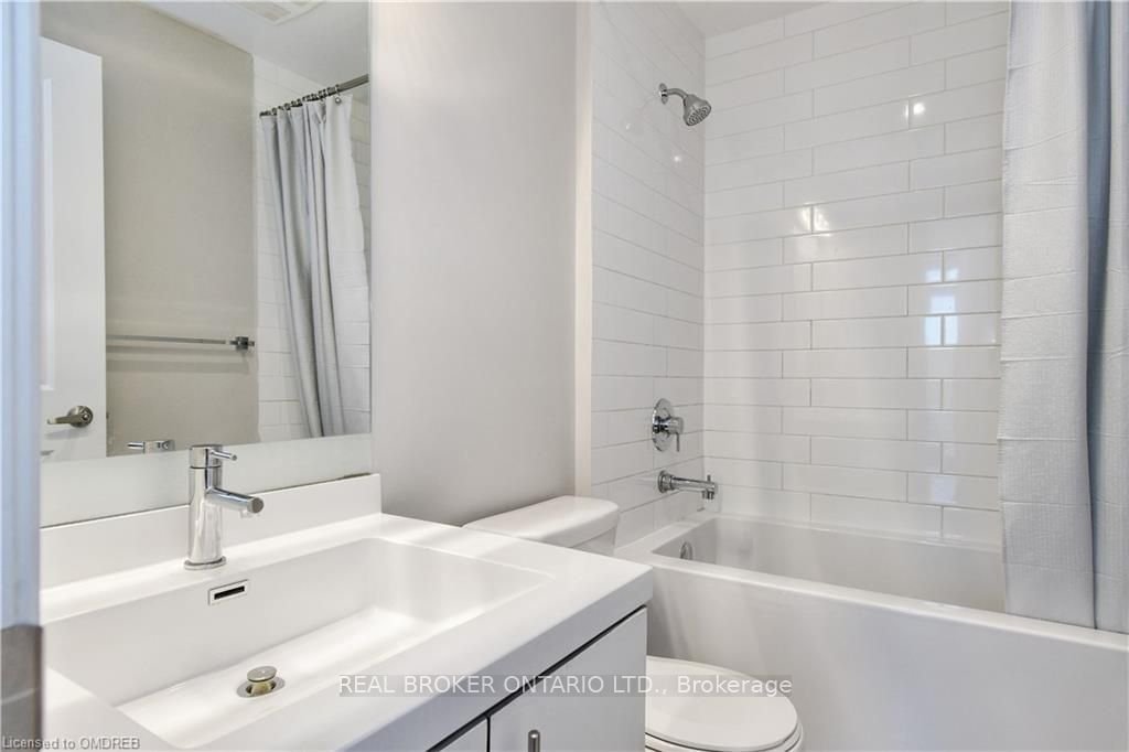 65 Speers Rd, unit 205 for sale - image #5