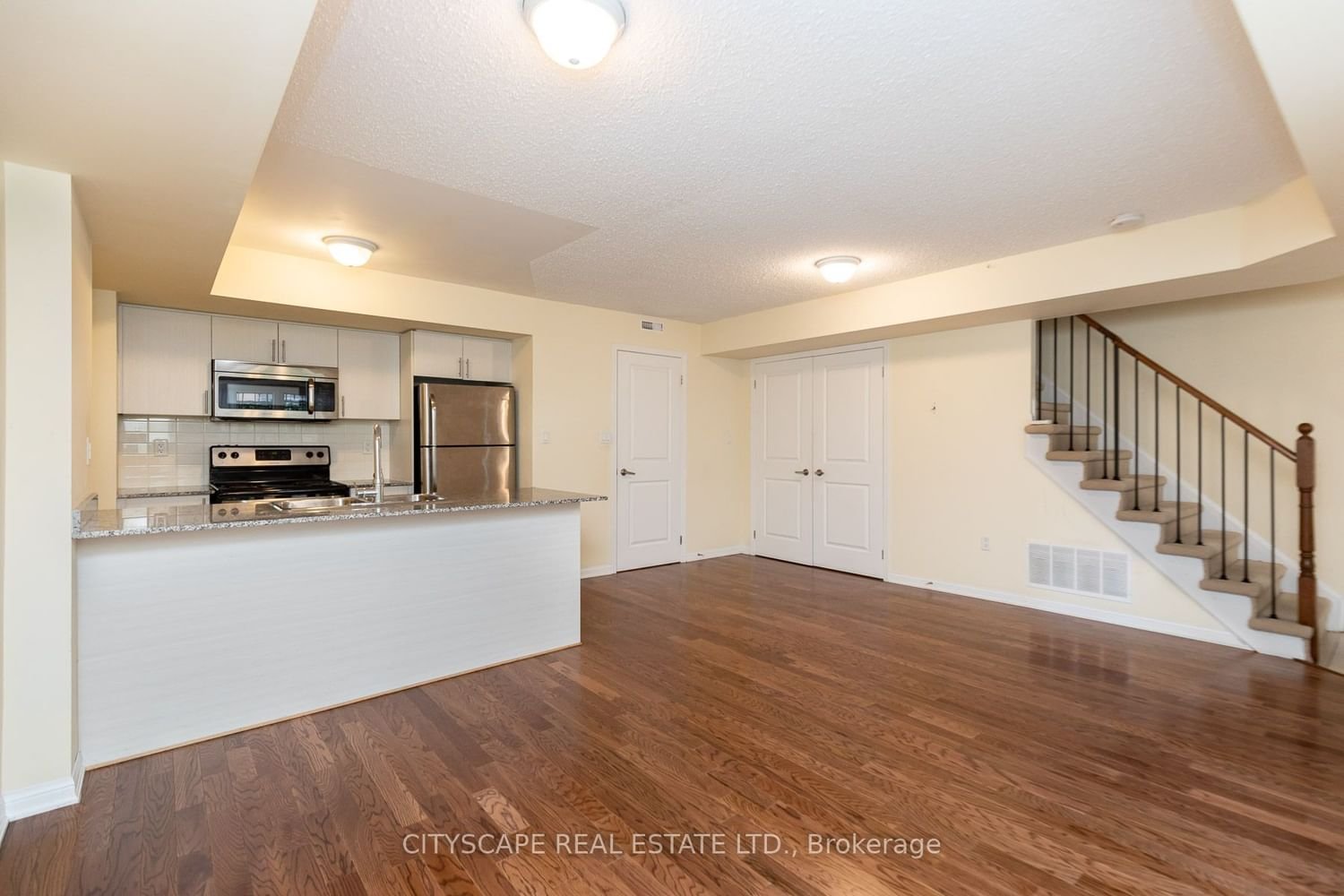 11 Foundry Ave, unit 130 for rent - image #4