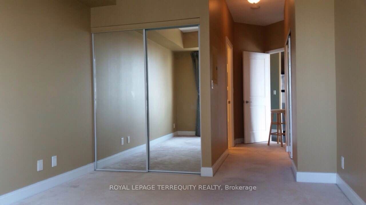 90 Absolute Ave, unit 2306 for rent - image #5