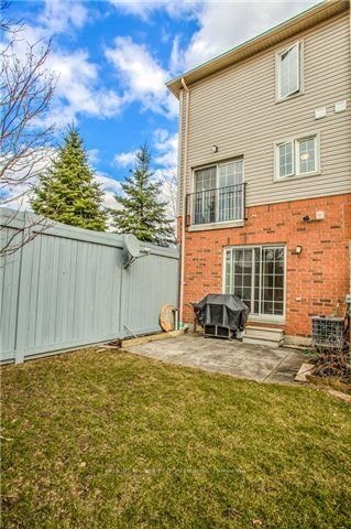 185 Trudeau Ave for rent  - image #16